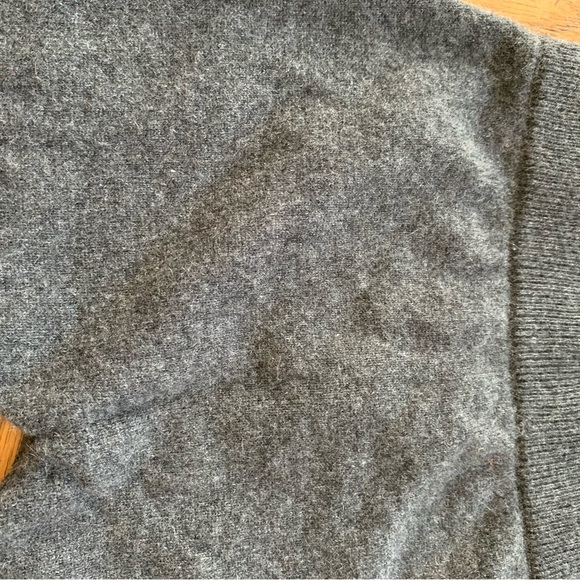 H&M premium cashmere dark grey sweater and pants size 2T - Picture 8 of 11